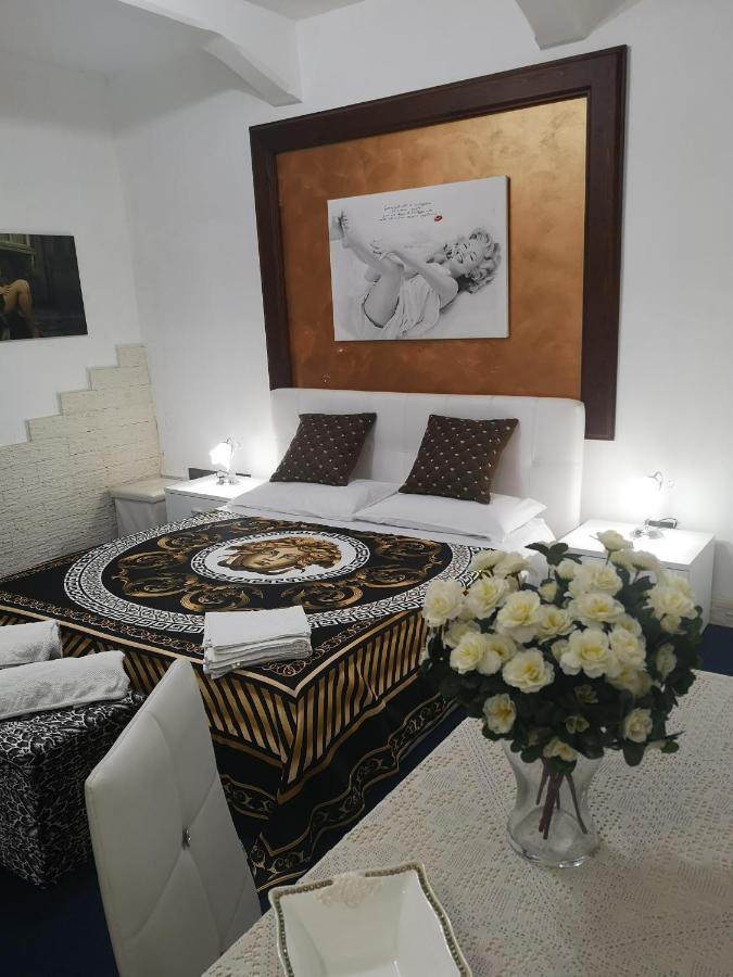 Marilyn Apartment Reggio Calabria Exterior photo